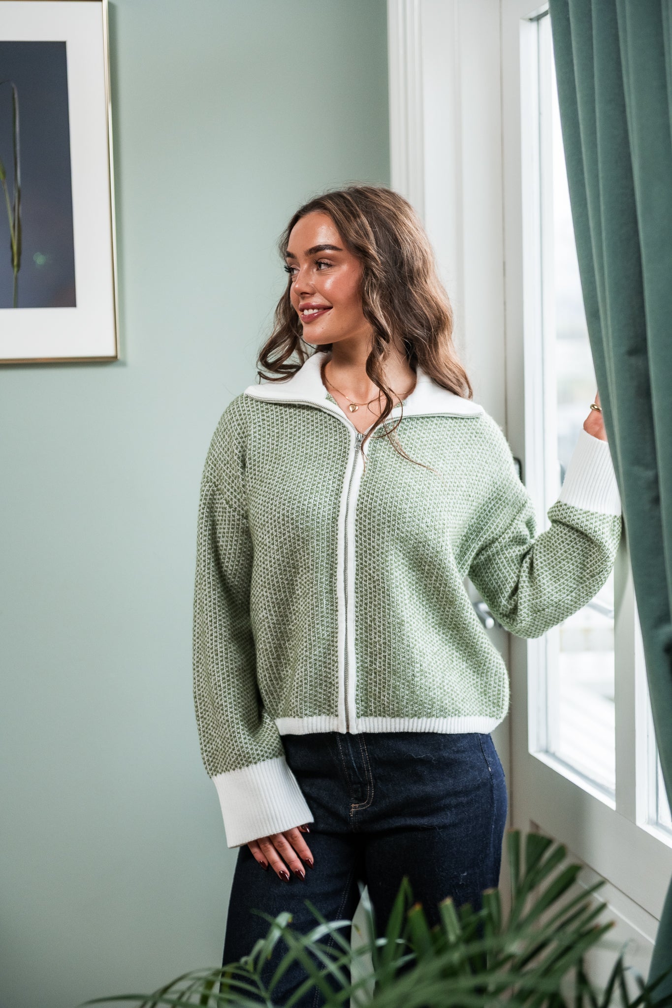 AWOLLIE Knit Cardigan - Green